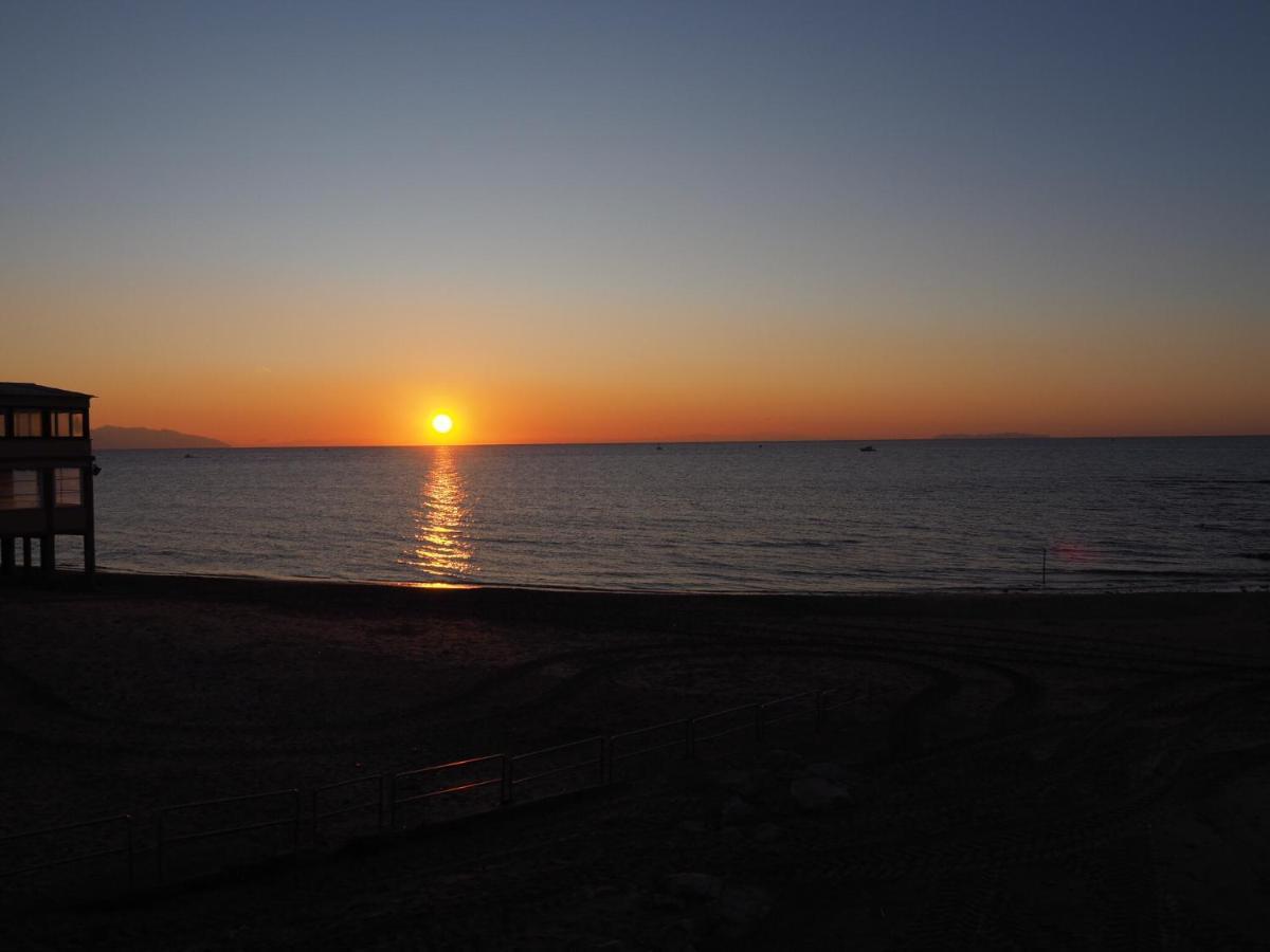 Casa Velia 78Mq A 30 Metri Dal Mare Di San Vincenzo Daire Dış mekan fotoğraf