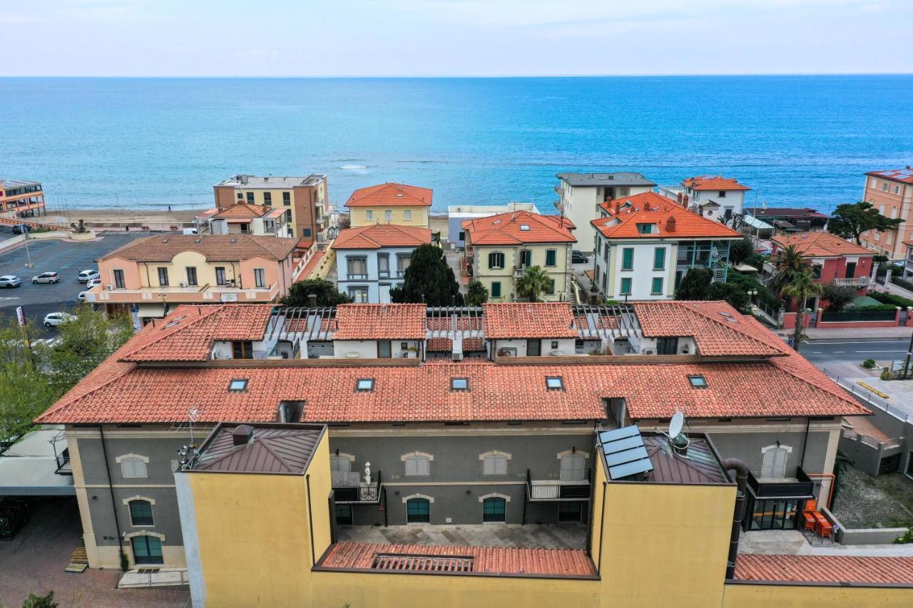 Casa Velia 78Mq A 30 Metri Dal Mare Di San Vincenzo Daire Dış mekan fotoğraf